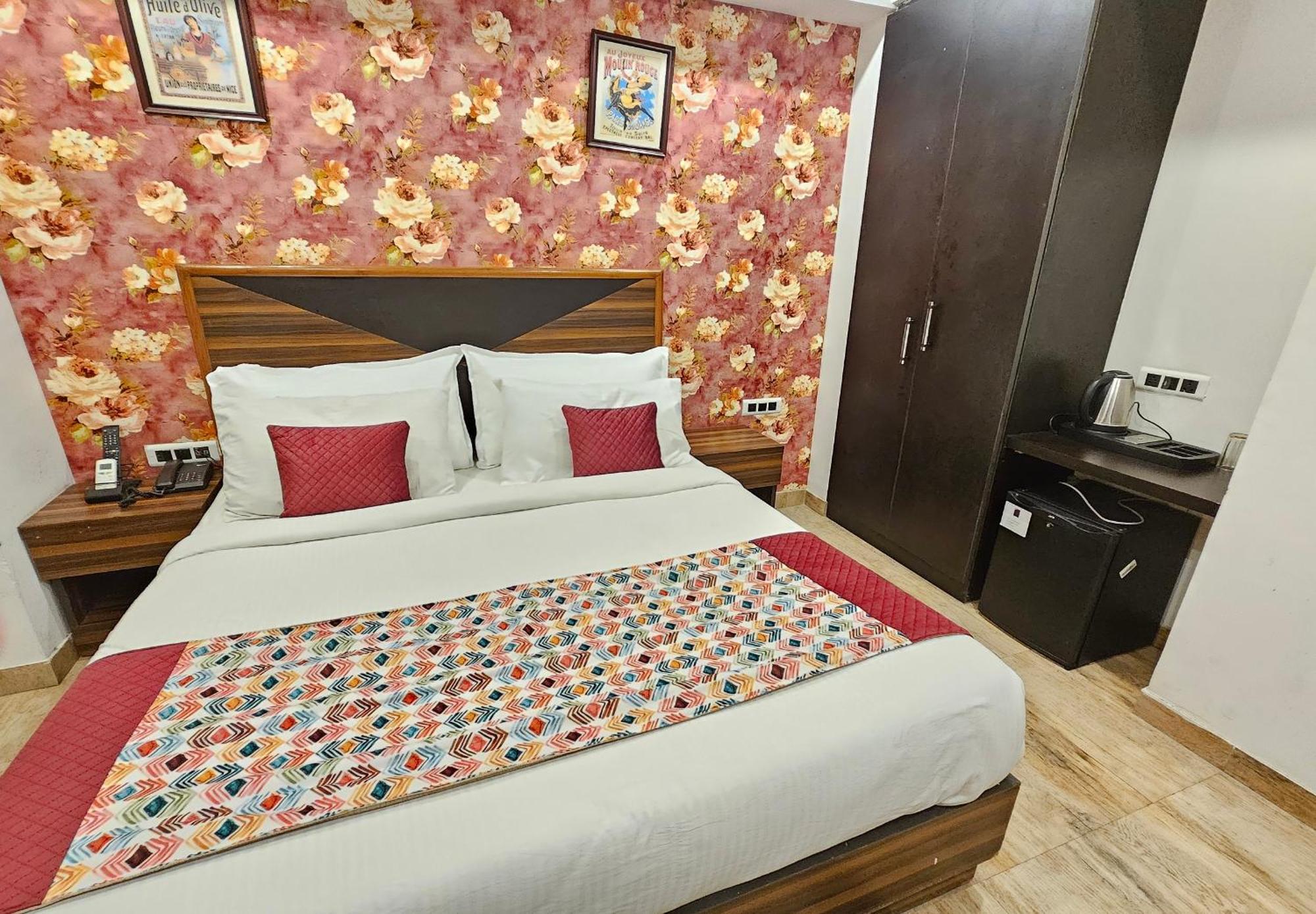 ניו דלהי Hotel Linda Suites Near International Airport By La Casa מראה חיצוני תמונה